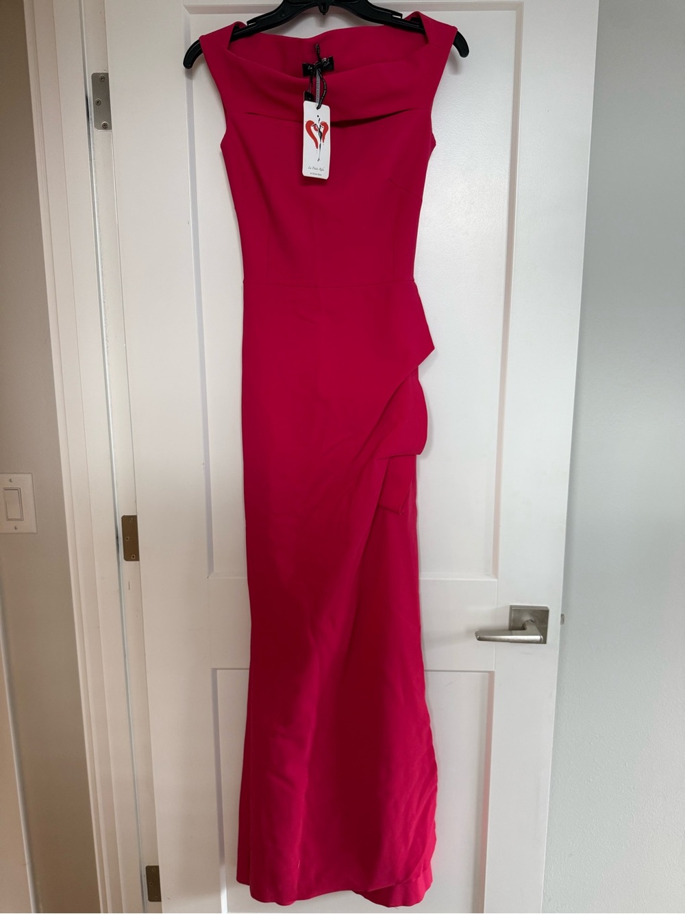 CHIARA BONI LA PETITE
ROBEMelania Off-the-shoulder
